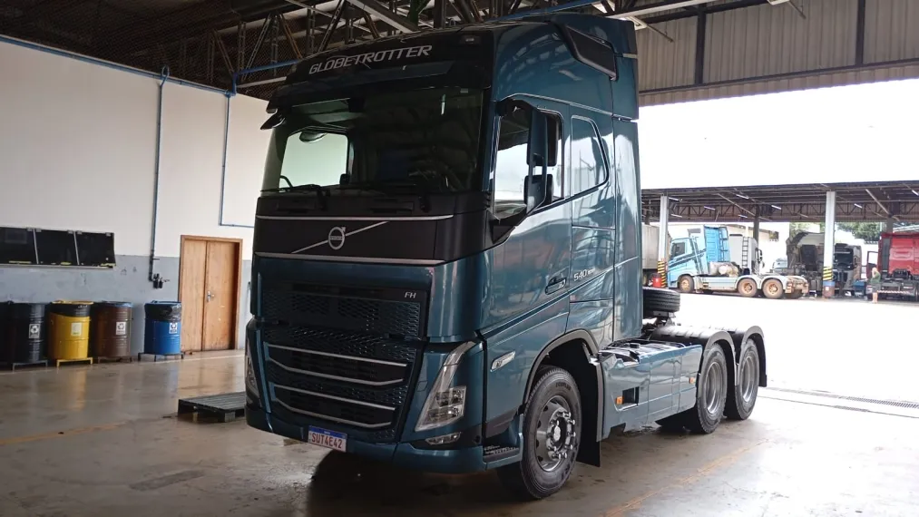 FH 540 6X4 2023/2024