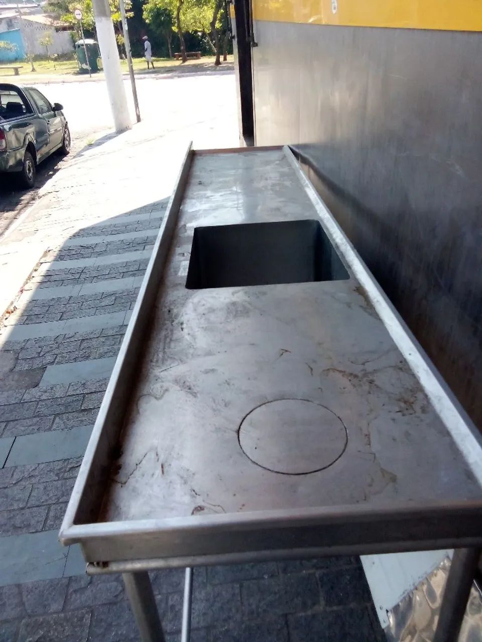 Bancada de Aço Inox com Cuba e paneleiro  - Foto 2