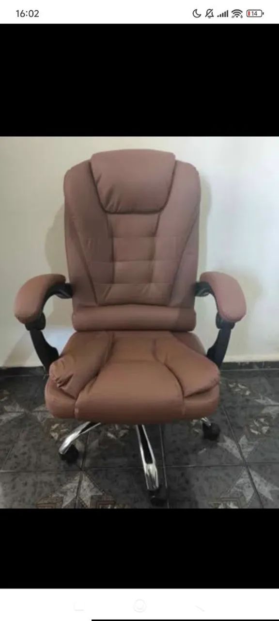 Cadeira de escritório nova na caixa !! 