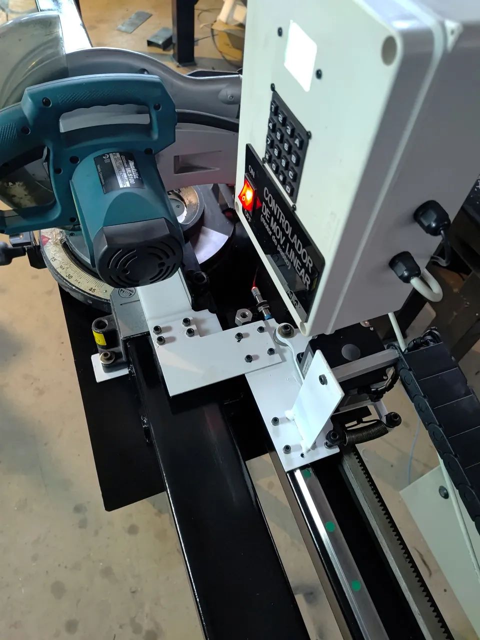 Serra Esquadria Automática