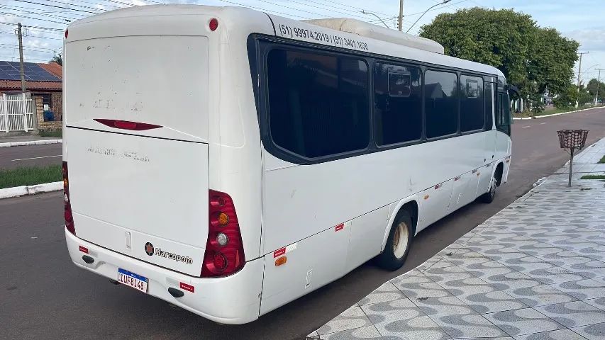 Micro ônibus sênior ano 2013 - Foto 6