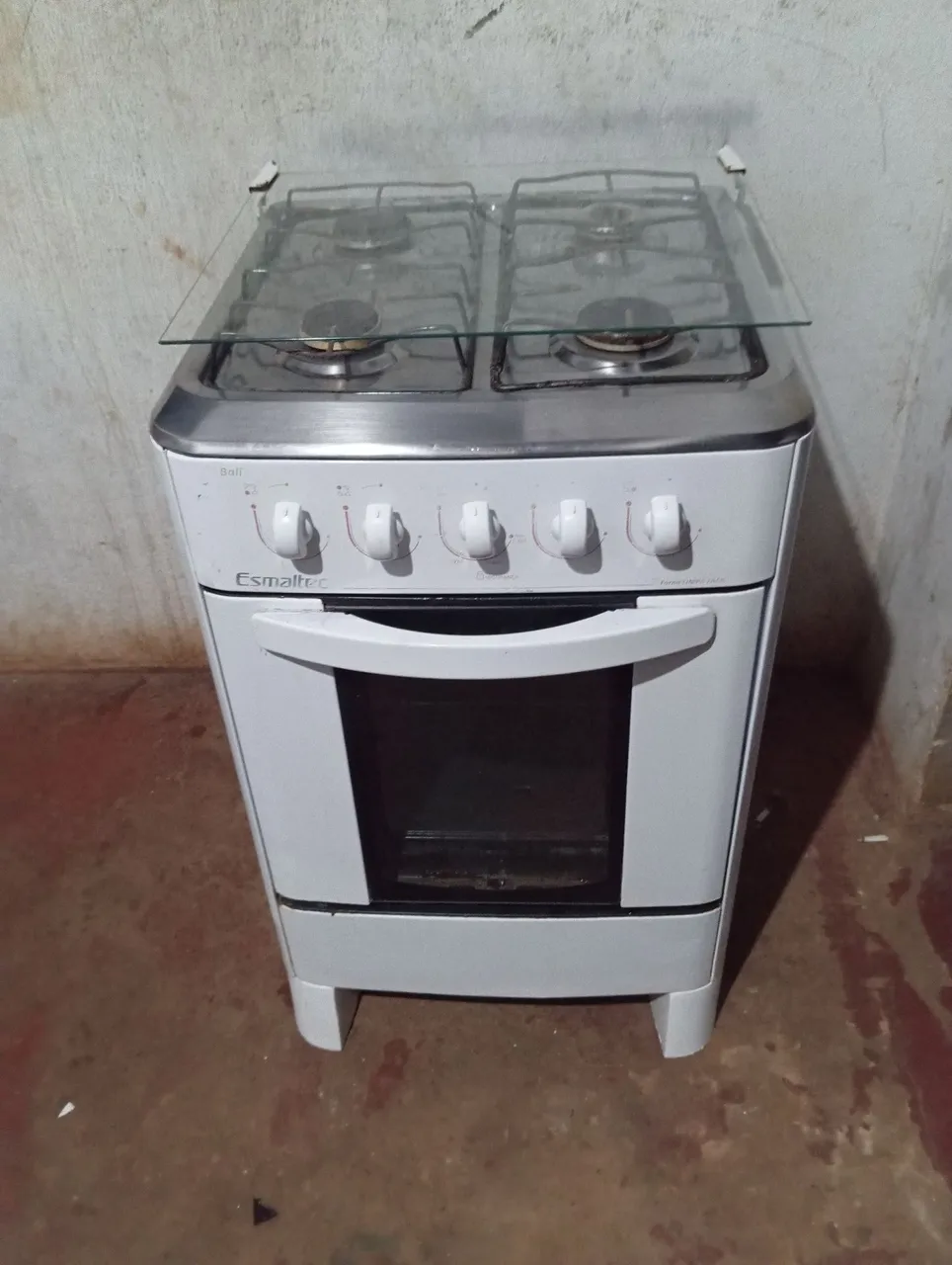 Vendo fogão funcionando perfeitamente
