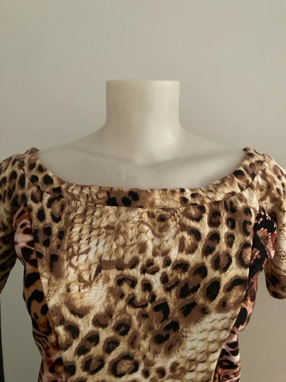 Vestido Animal Print - Elegância em Estilo Selvagem - Foto 2