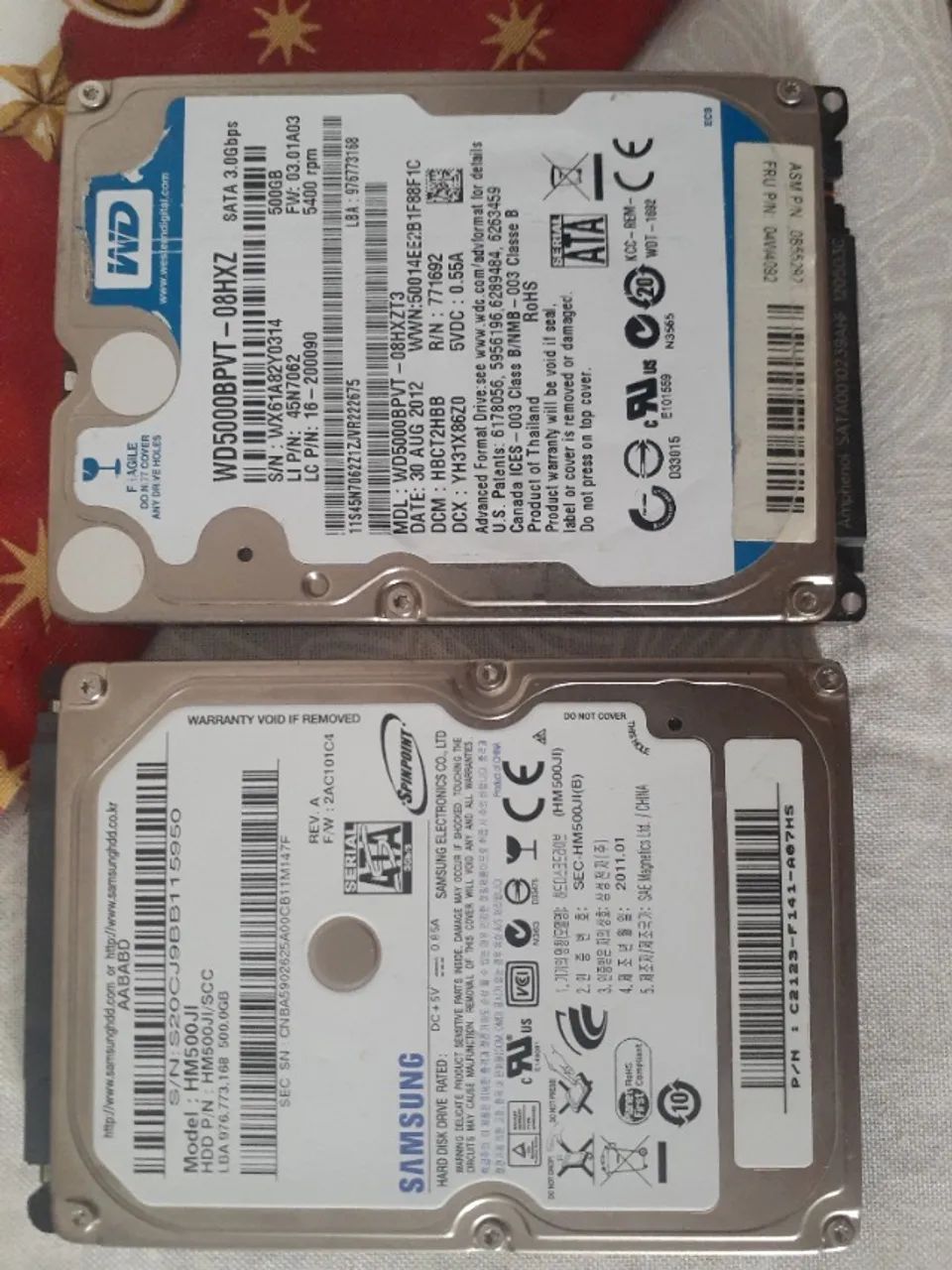 2 HDS (Disco Rígido) de 500GB de 2.5