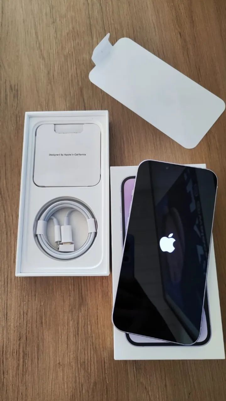 iPhone13本体＋箱 iPhone 13 - Celulares e Smartphones - São Jorge, Manaus 1451969775