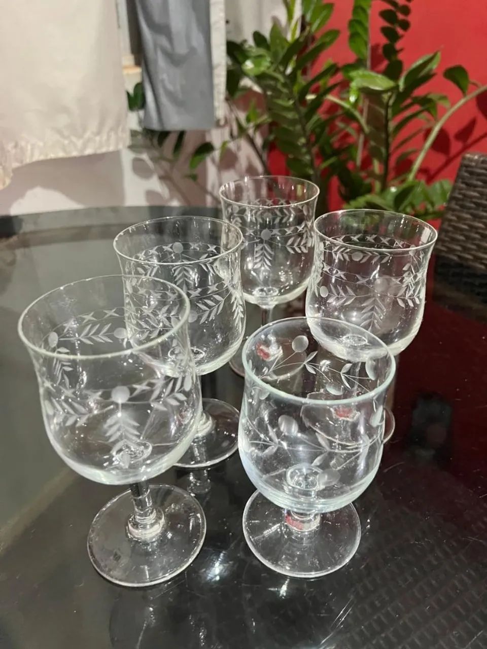Conjunto de Taças de Cristal Decoradas - Foto 2