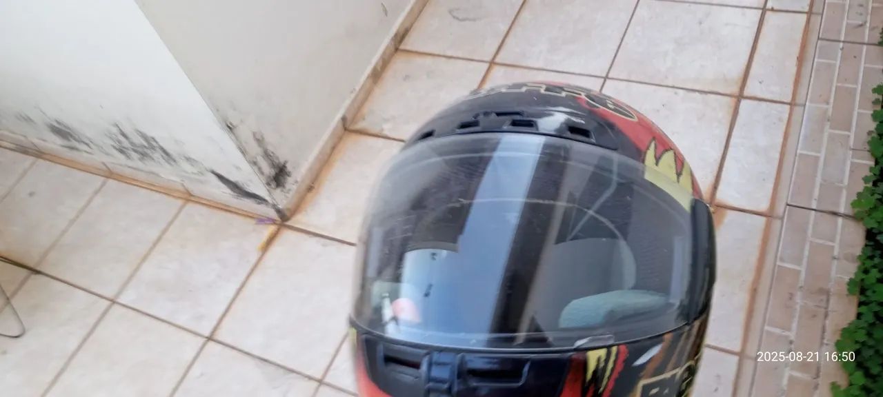 Capacete antigo - Foto 2