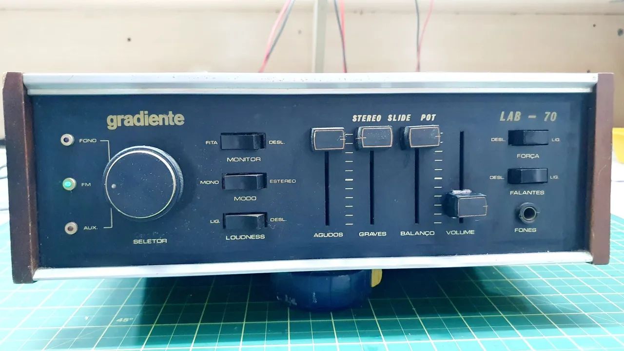 Amplificador Gradiente Lab 70 Stereo Slide Pot - Foto 2