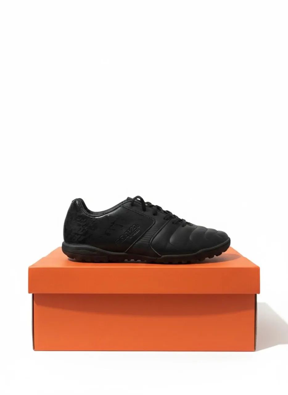 Chuteira society importada