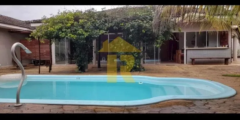 Chácara à Venda em São José do Rio Preto-SP, Estância Vila Azul: 3 dormitório com ar condi