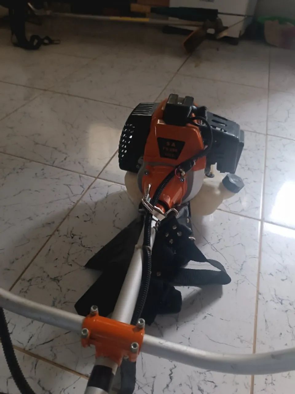 2 roçadeira por 1000 reais  - Foto 3