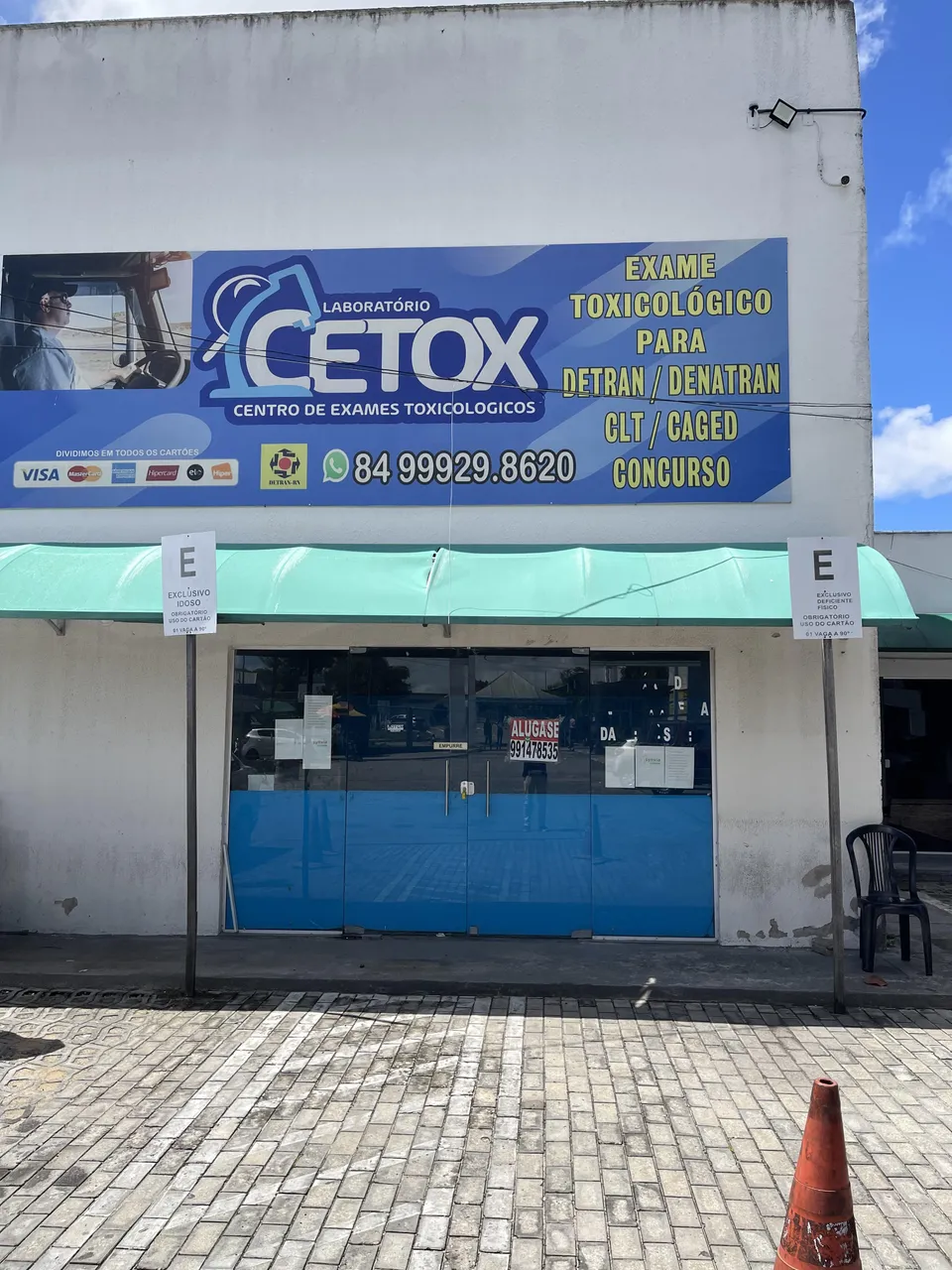 aluga-se sala comercial em frente ao DETRAN - Cidade da Esperança - Natal - RN