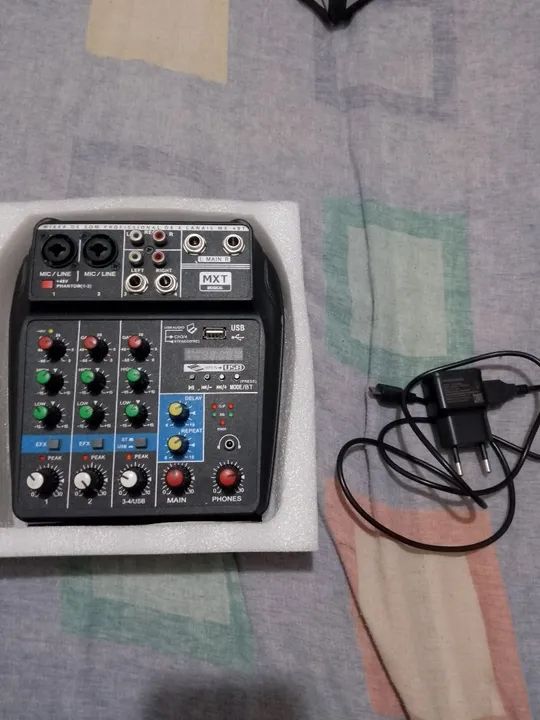 Mesa de Som 8 Canais - Mixagem Profissional - Foto 4