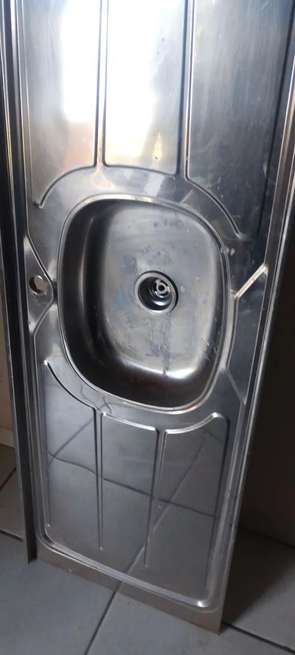 Pia de cozinha em aço inox