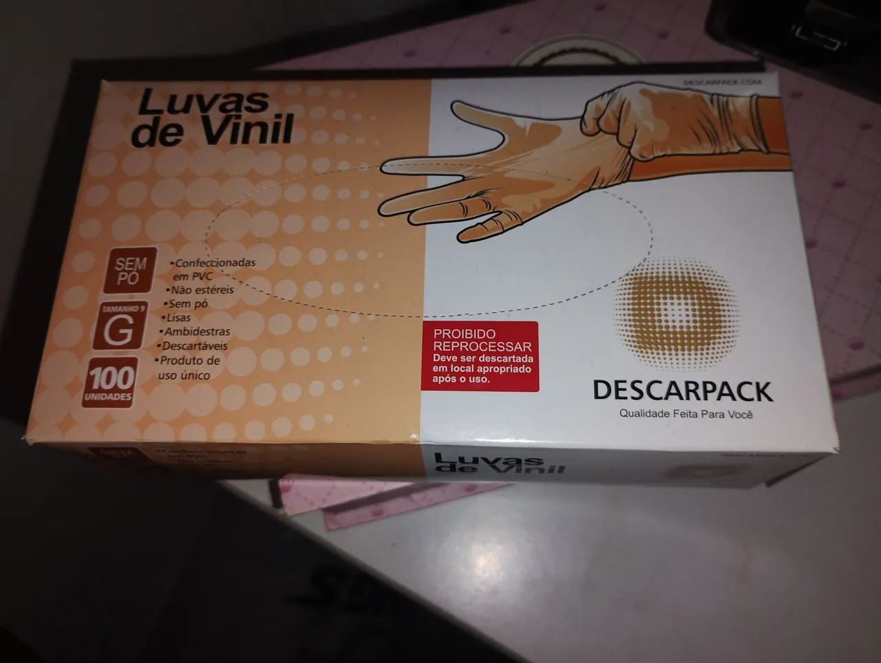 Luvas de Vinil Descartáveis - Pacote com 100 unidades