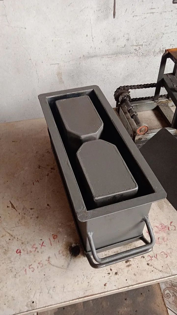 Structural block mold64288876245377121