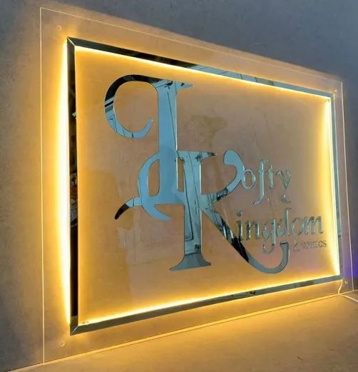 Placa em Acrílico com Logotipo em Acrílico e Iluminação em LED 50cm - Foto 2