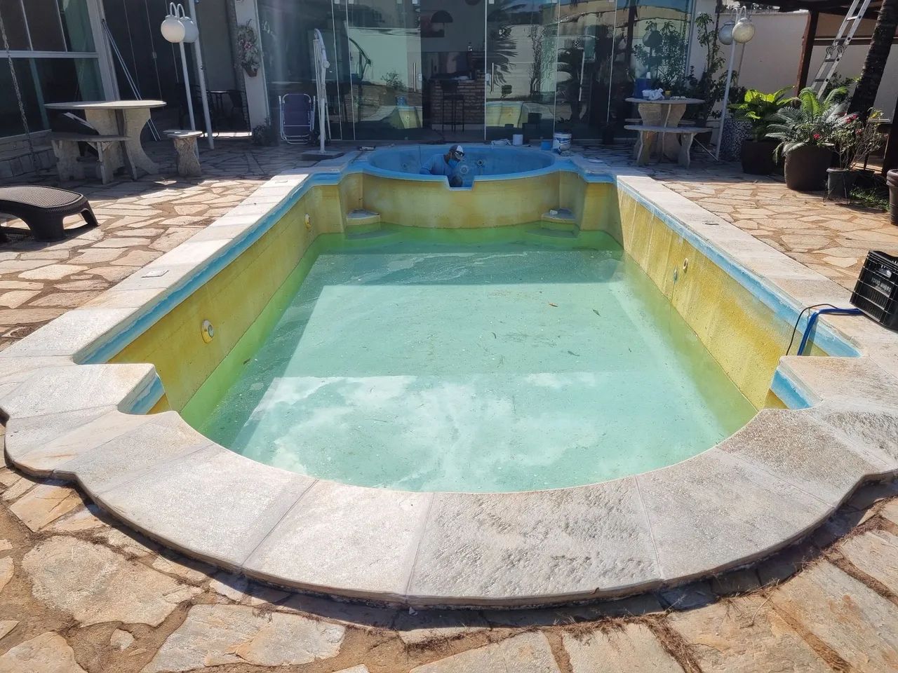 Reforma e pintura de piscinas em geral - Foto 2