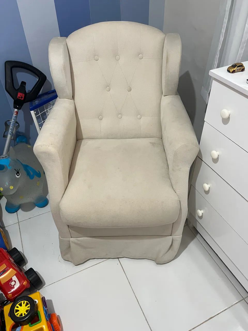 Poltrona de amamentação - Foto 2