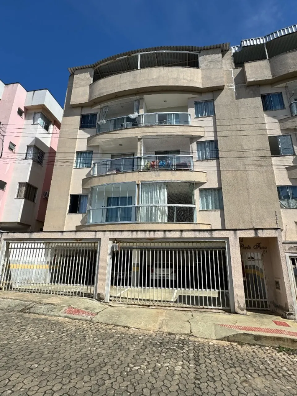 Apartamento 02 quartos com excelente localização no Residencial Riviera - Colatina/ES