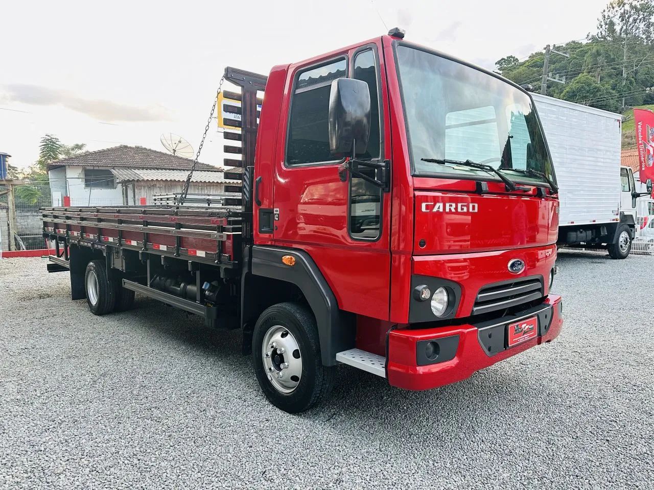 FORD CARGO 816 APENAS 24.000 KM RODADOS ORIGINAL  - Foto 2