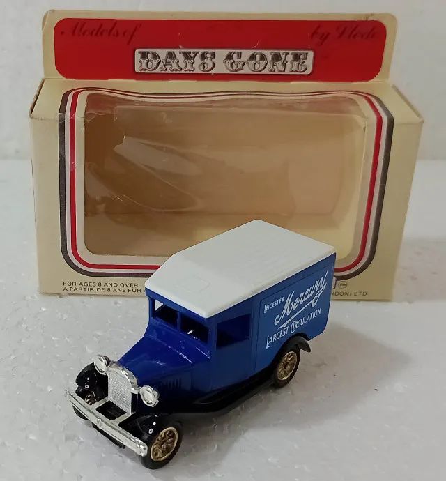 Lledo Days Gone - Ford Model A Van (Leicester Mercury)