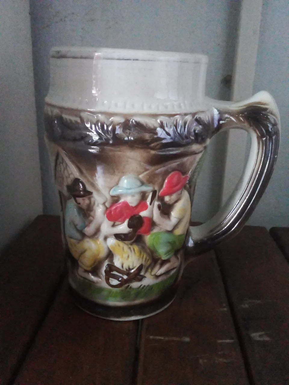 Caneca de Cerâmica Decorativa
