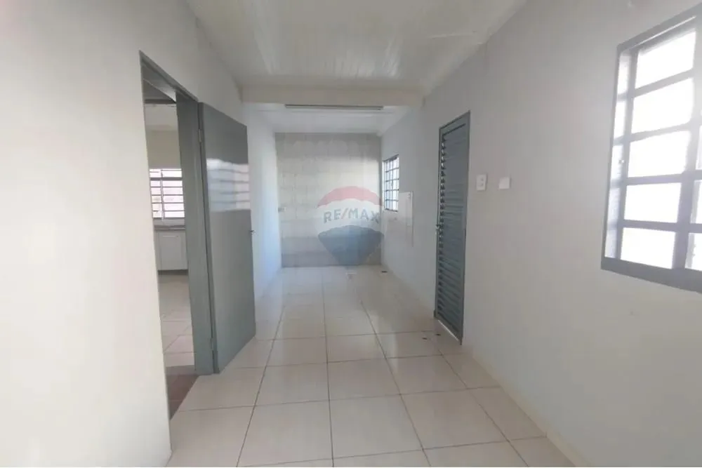 Casa Comercial com 3 quartos, 2 banheiros, 2 salas, 2 cozinhas em Andradina para Locação n