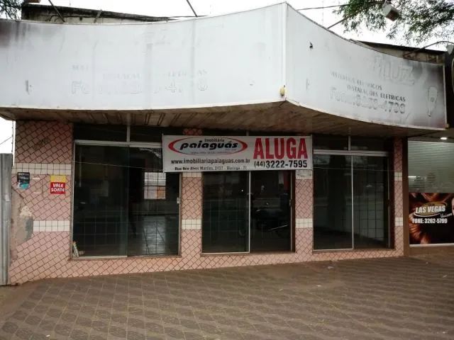 Salão à venda em Zona 04, Maringá-PR