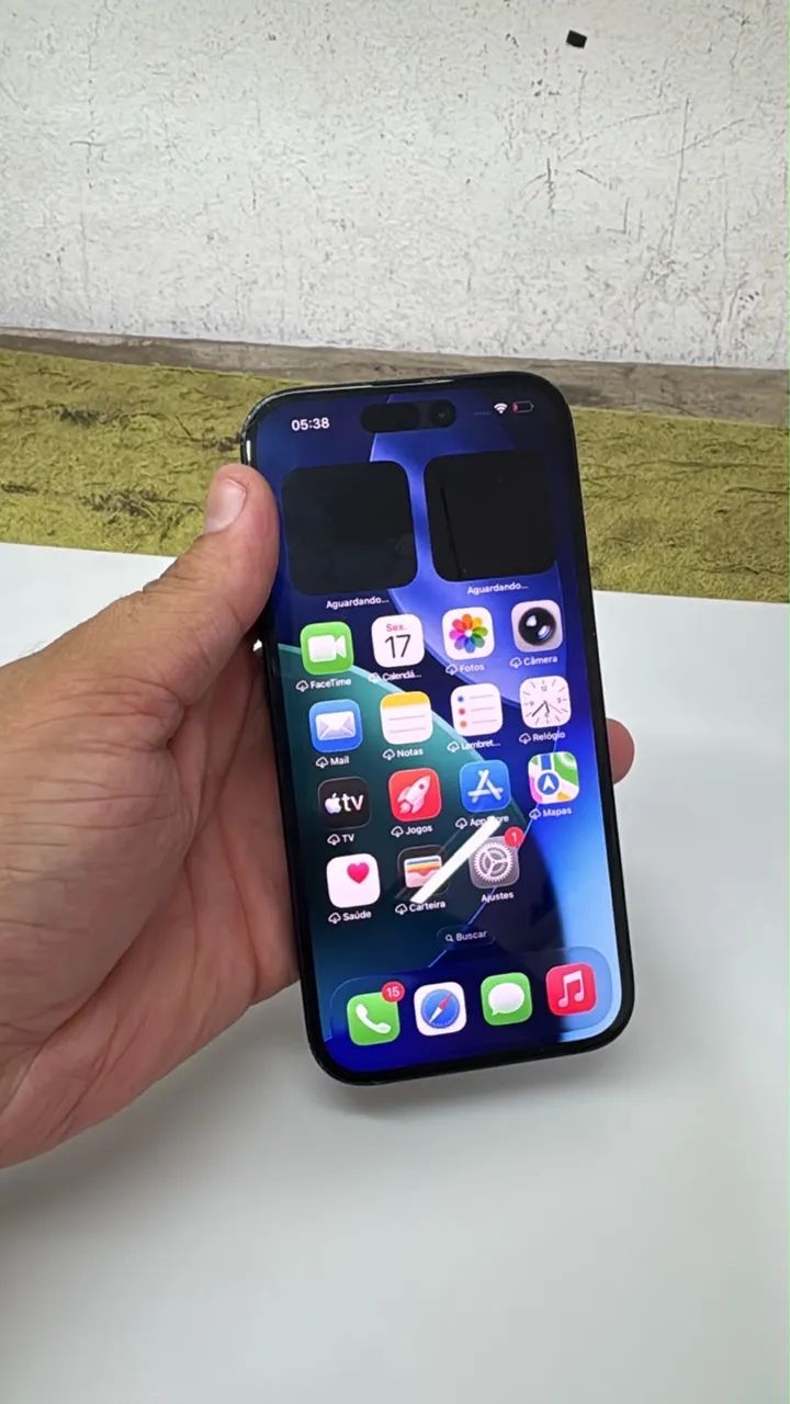 iPhone 15 - Foto 2