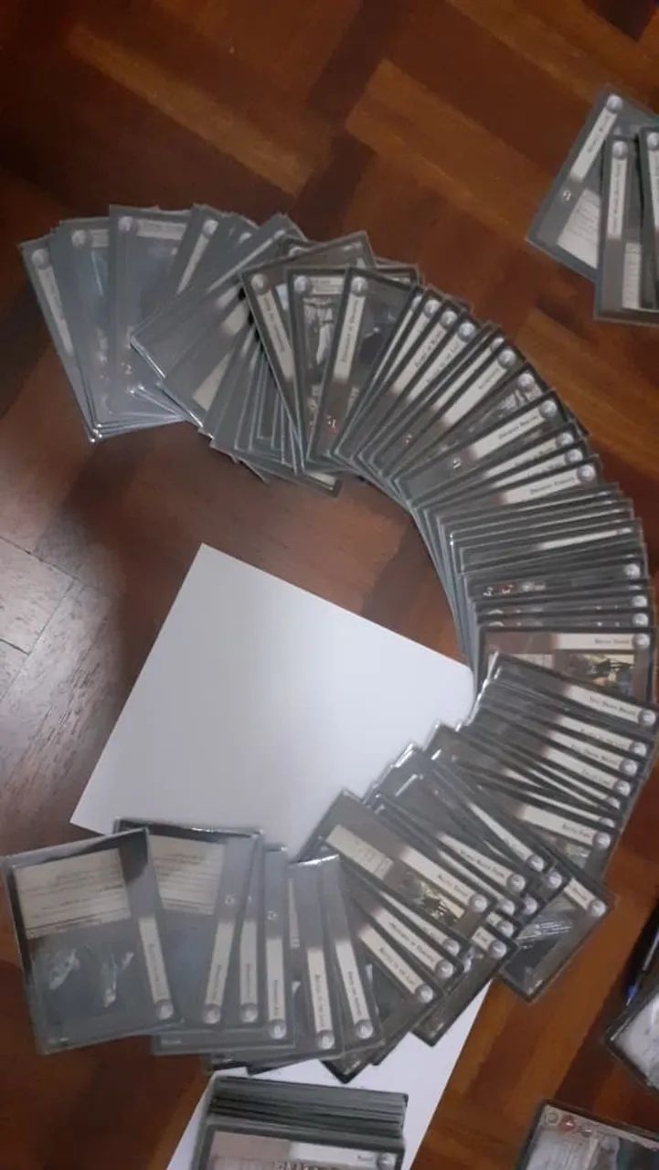 Conjunto de Cards LOTR TCG - Dwarf - Todas em Hard Sleeve - Foto 4