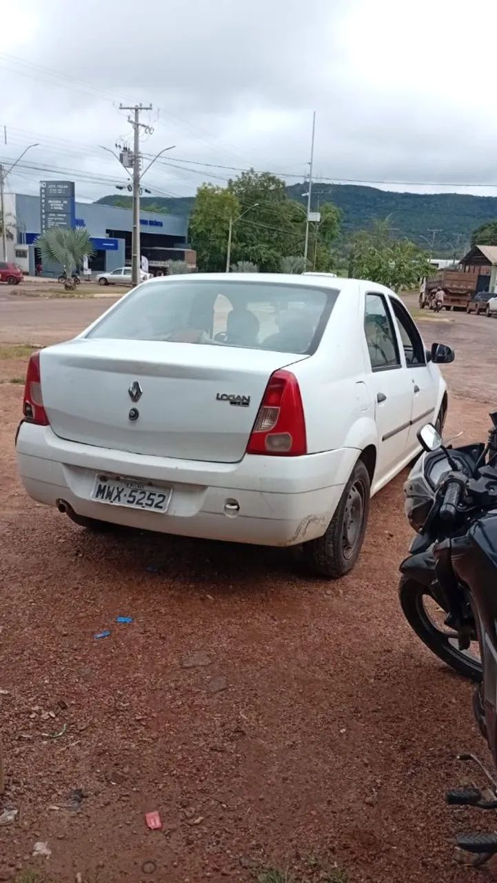 Renault Logan Expression Hi-flex 1.6 8V 4P 2010 - Foto 3