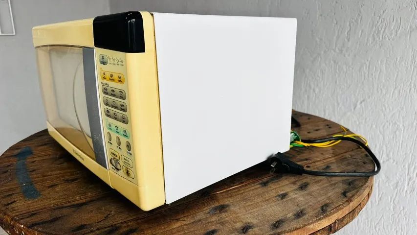 MICROONDAS ELECTROLUX 220V - Foto 2