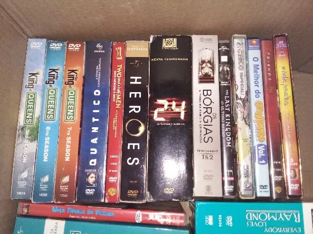 Boxes De Dvds De Séries - R$ 20 cada - Foto 3