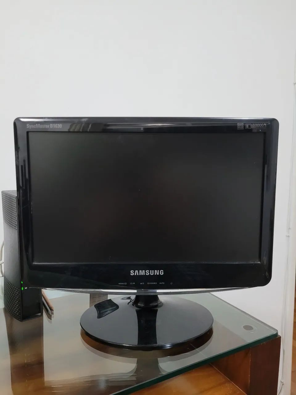 Monitor Samsung - c/ defeito para peças
