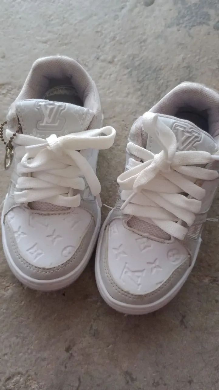 Tenis