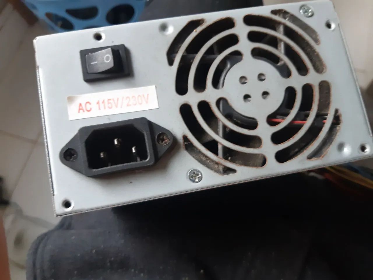 Fonte Elcolma 250 watts 115/230V