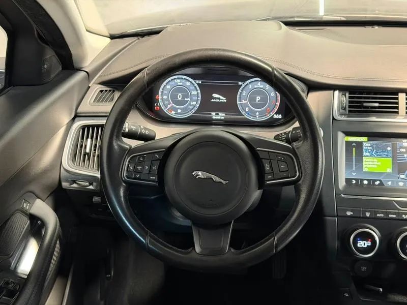 Jaguar E-Pace 2.0 AWD 249cv Aut. 2020 - Foto 5