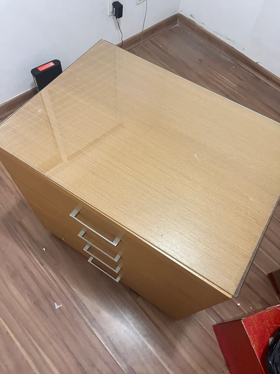 Cômoda de 4 gavetas  - Foto 5