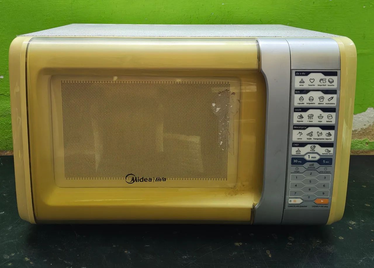 Microondas 30 litros R$150,00 
