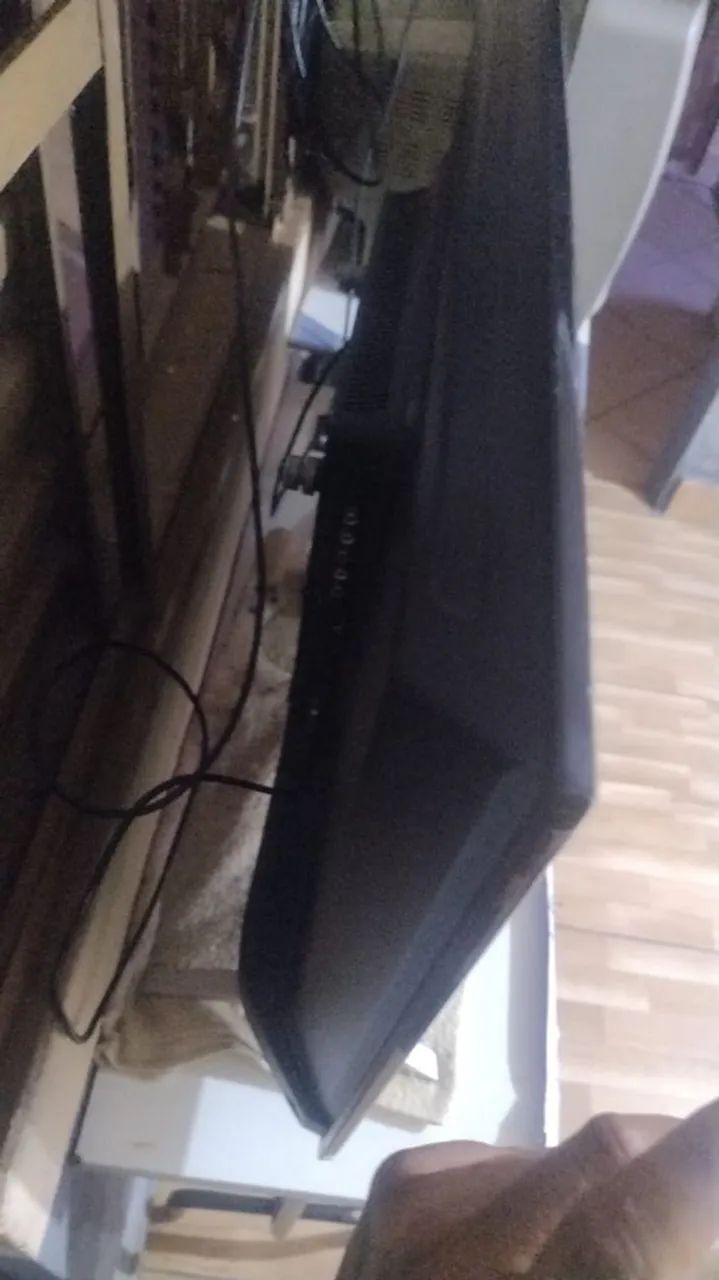 Vendo tv 32 polegada smart - Foto 3