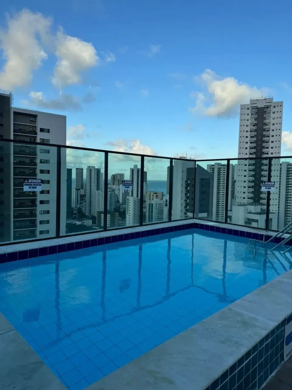 Flat Mobiliado Boa Viagem!! Piscina Lavanderia Mini Mercado