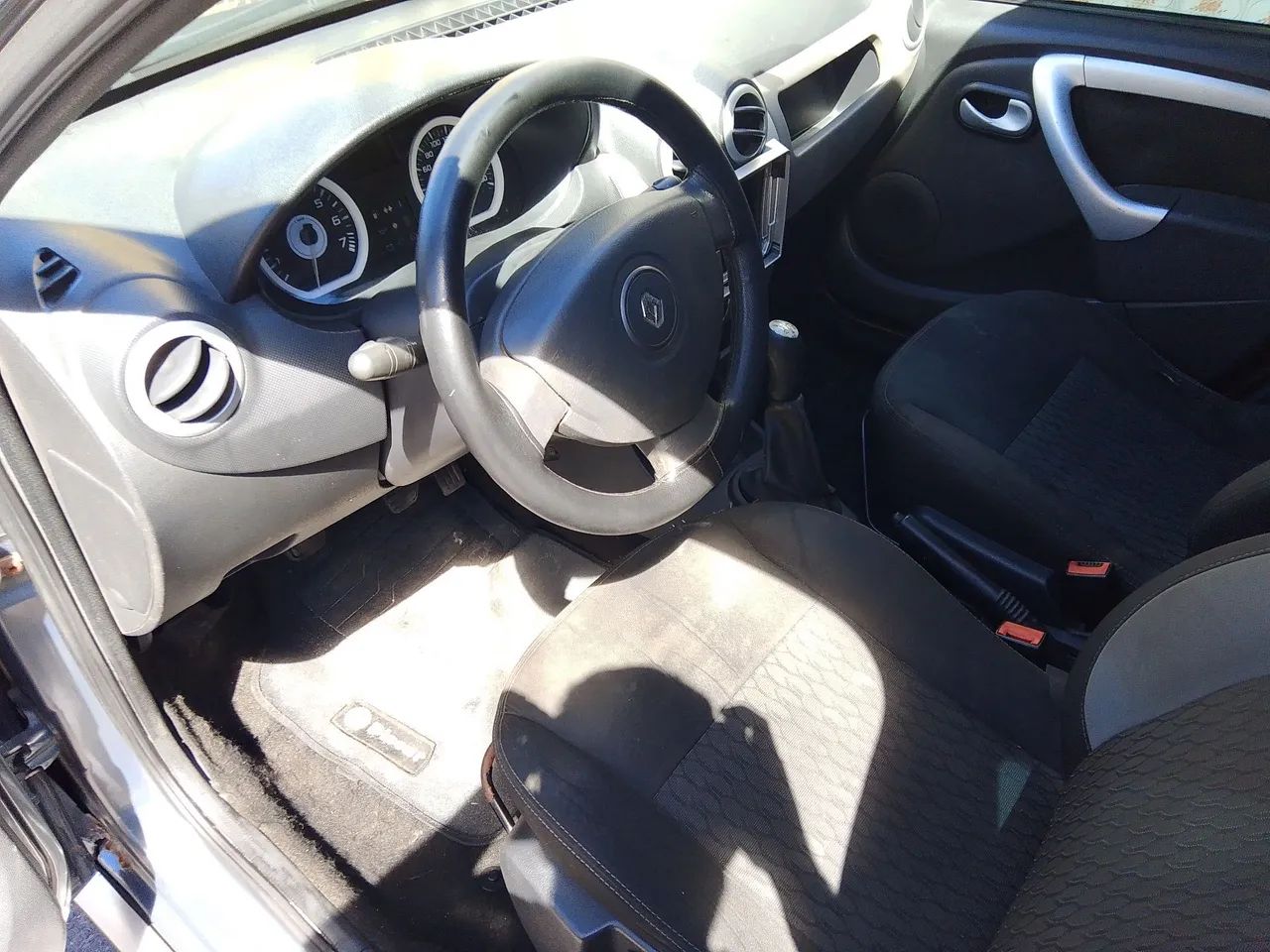 Renault Sandero Expression Hi-flex 1.6 8V 5P 2011 - Foto 5
