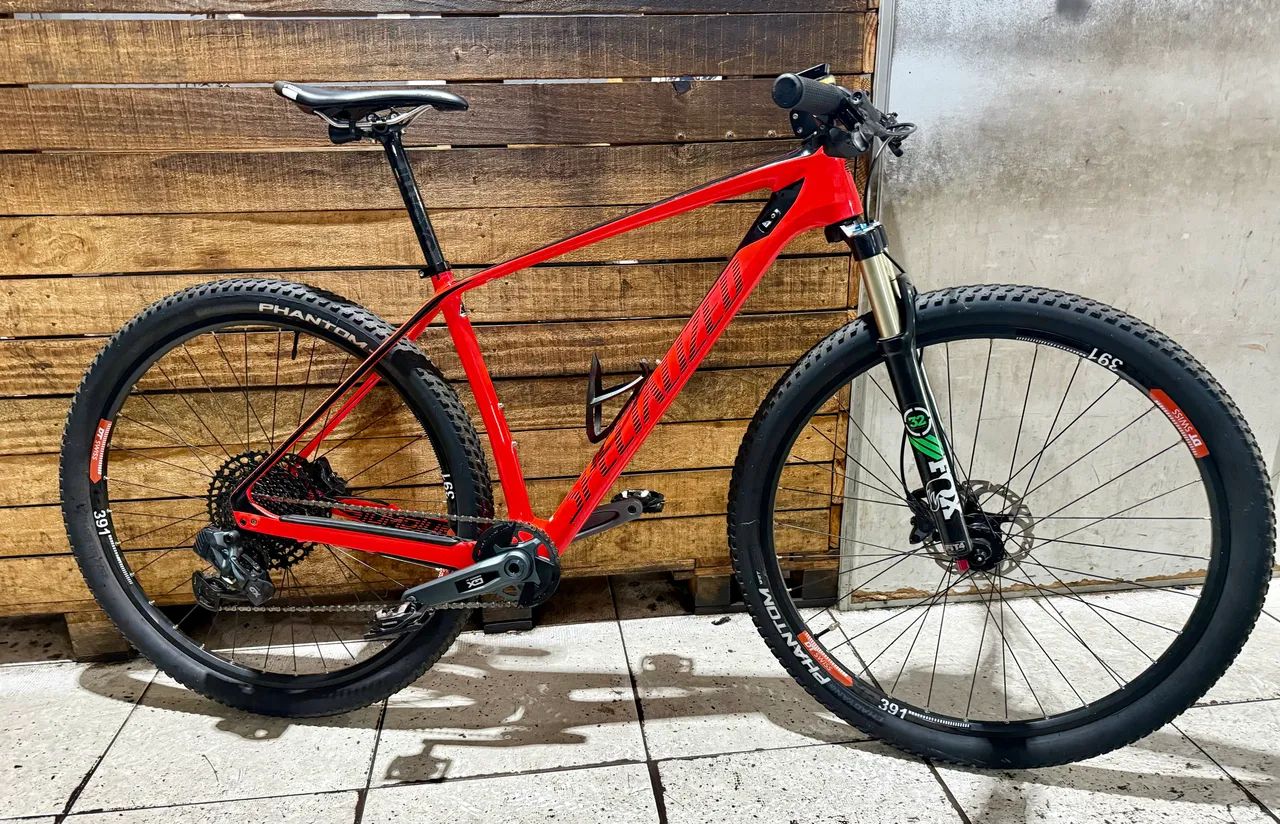 Bicicleta specialized carbono 