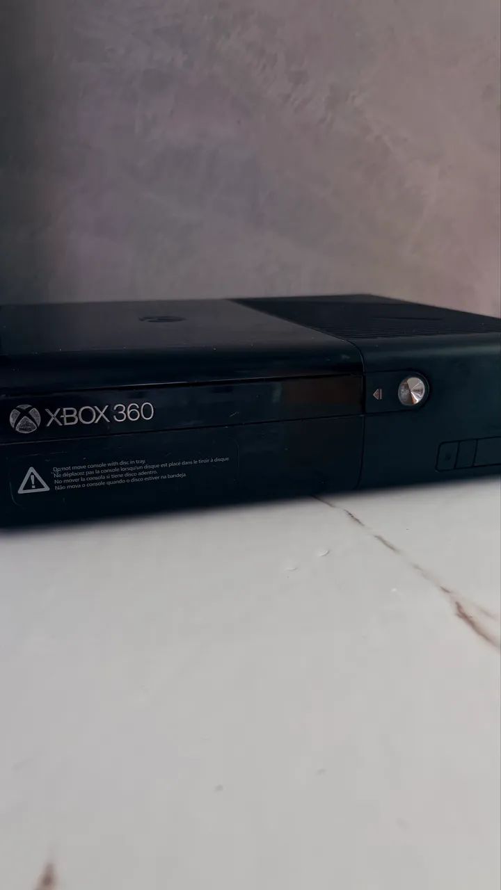 Xbox 360 com controle