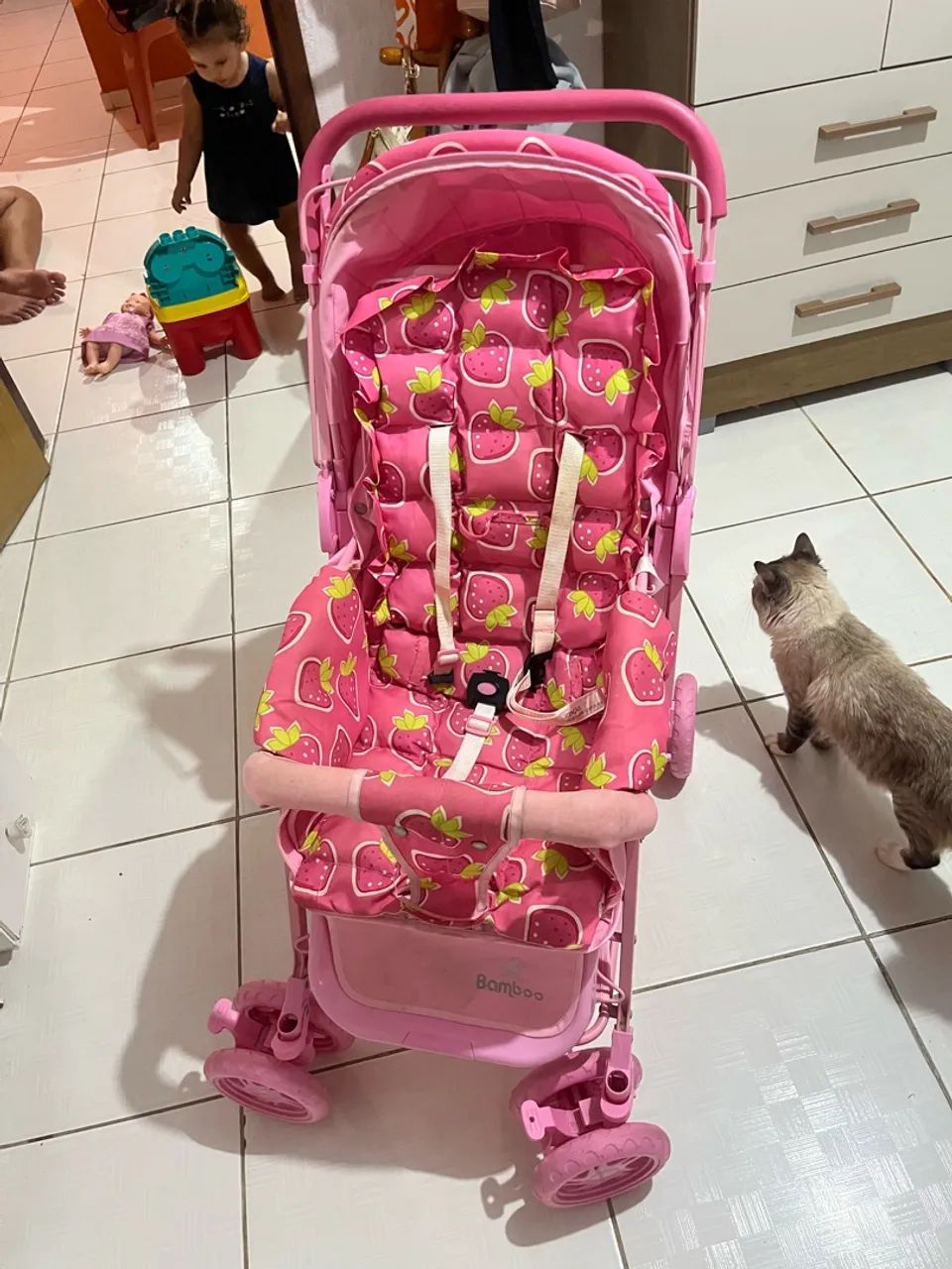 carrinho de bebê 