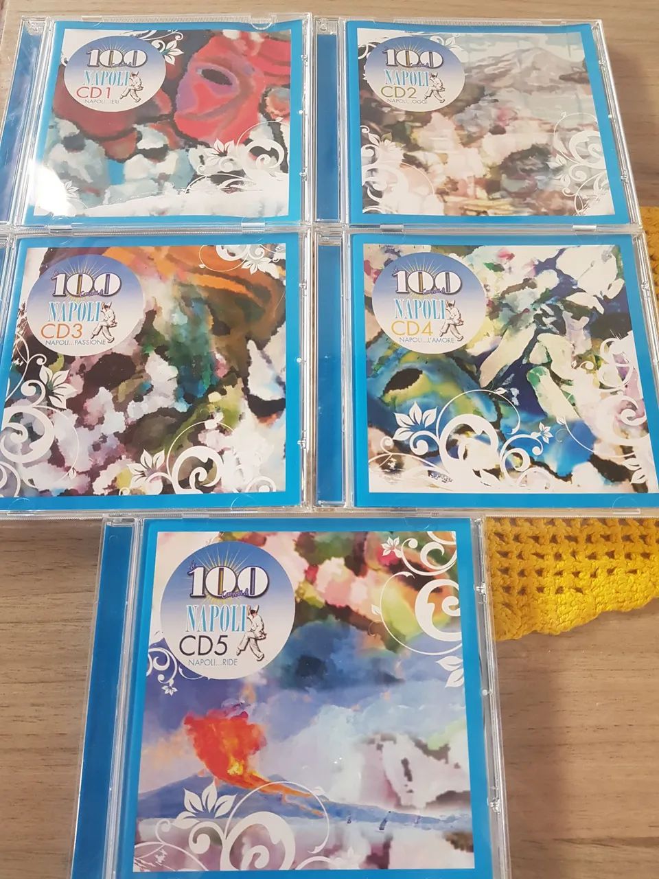 Coleção de CDs Napoli com 5 CDs - CDs, DVDs etc - Funcionários