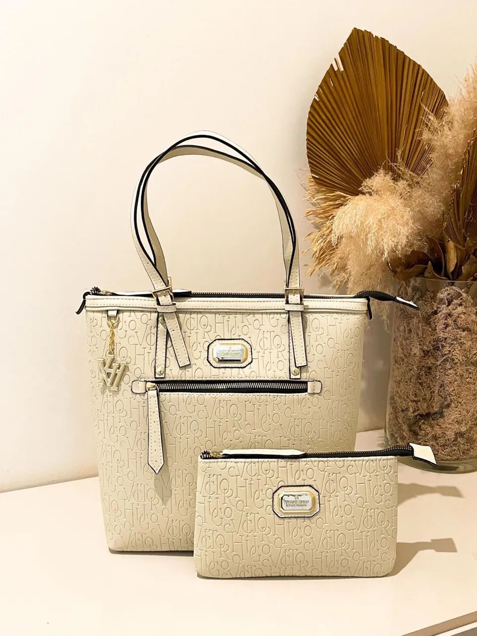 ? PROMOÇÃO DE BOLSAS ?  - Foto 4