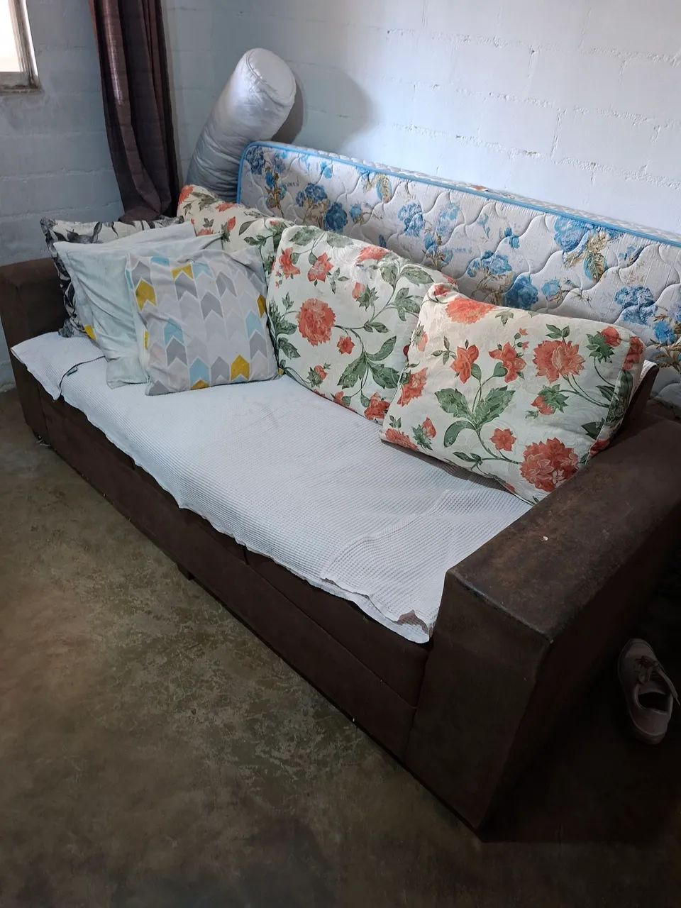 Conjunto de sofá 2 e 3 lugares 