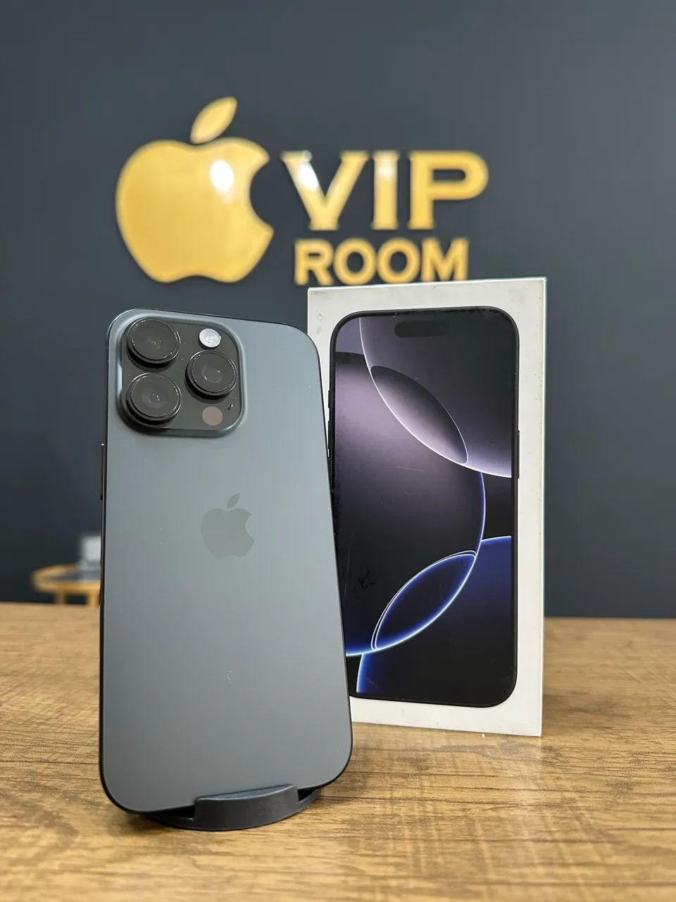 iPhone 16 Pro 128gb preto semi novo em excelente estado!! - Foto 2